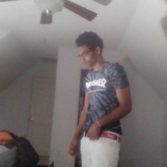 Meet your Posher, Damarques - Picture 2 of 2